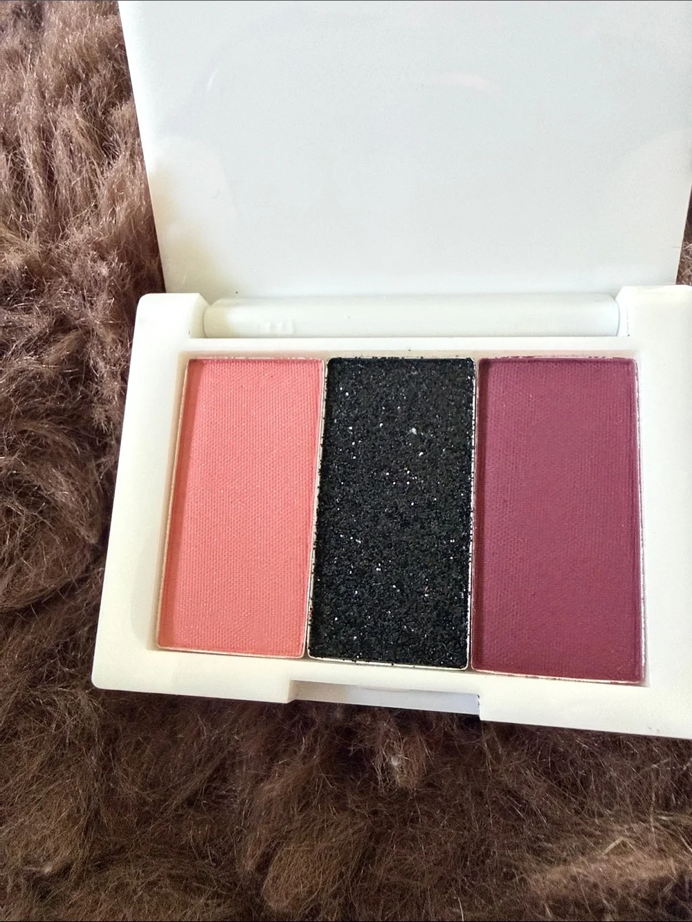 HIPDOT eyeshadow pressed pigment trio